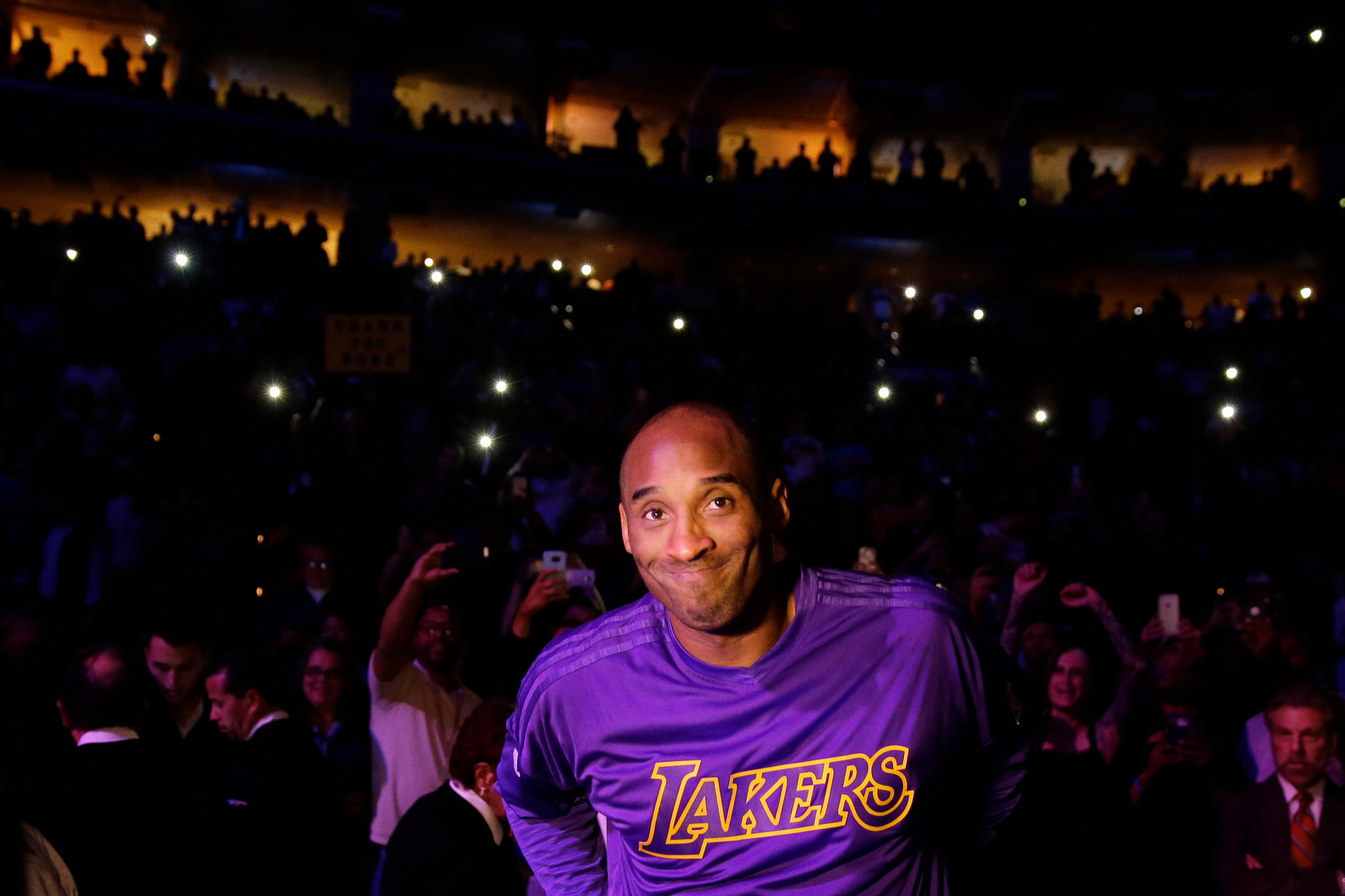 赞助合同以 赞助合同以