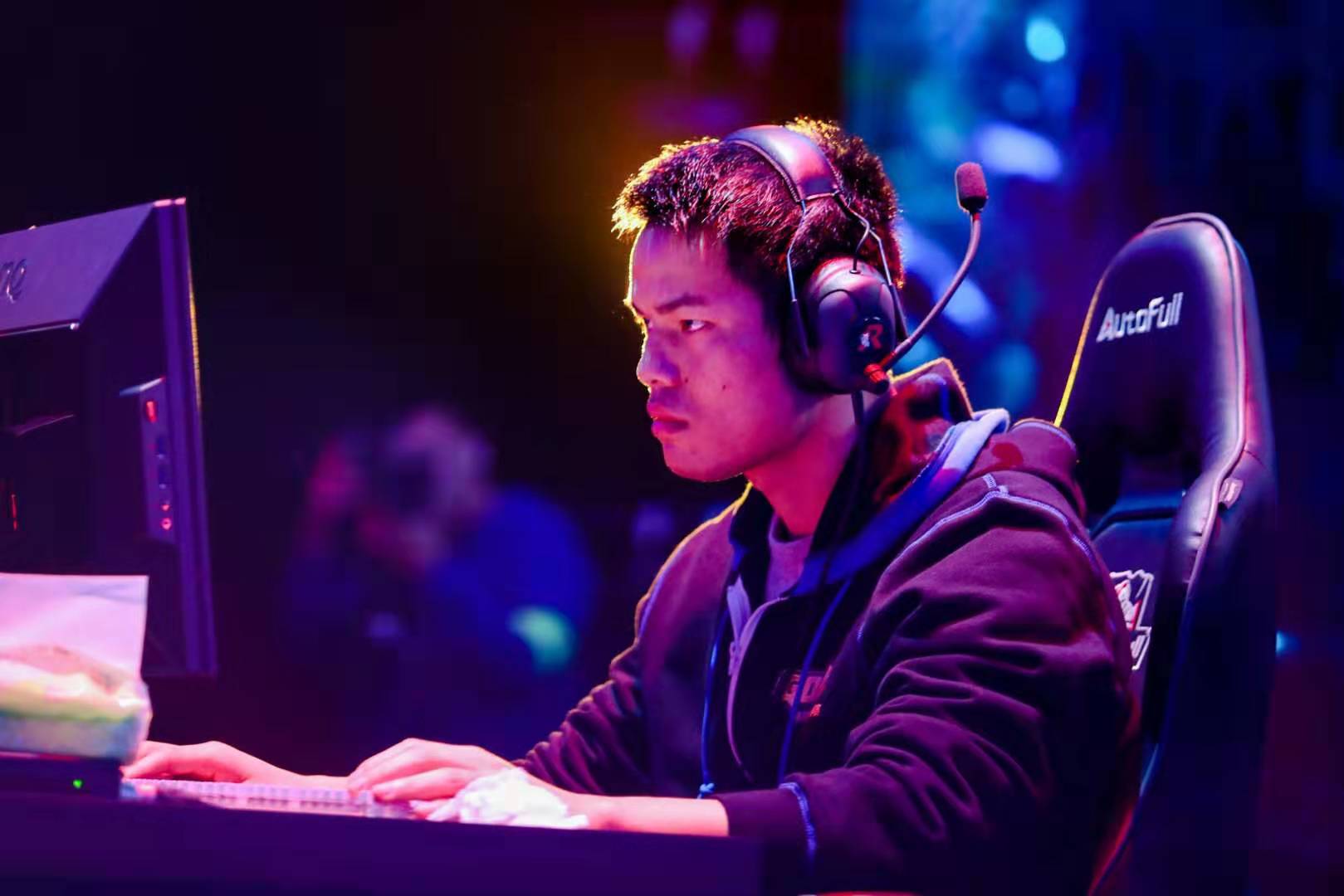 使他成为拜 使他成为拜