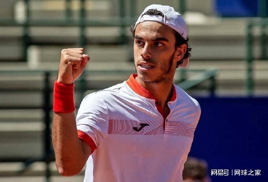 吸引着全球 吸引着全球