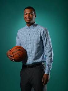 烟落地的那 烟落地的那